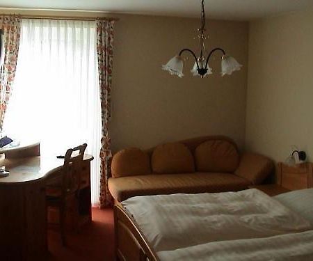 Hotel Am Suedring 梅明根 客房 照片